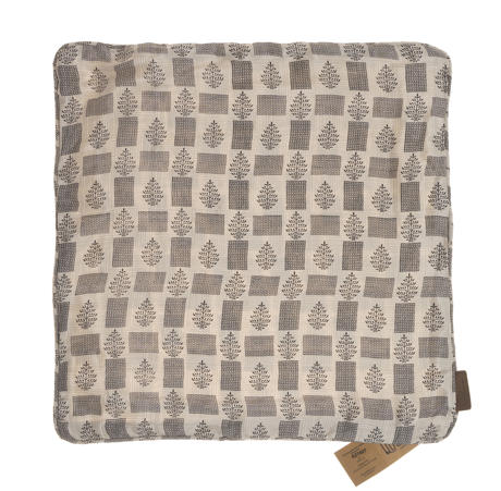 Unique sari pillowcase in silk 50x50 cm with colorful red and blue geometric pattern and white ornamentation in boho vintage style