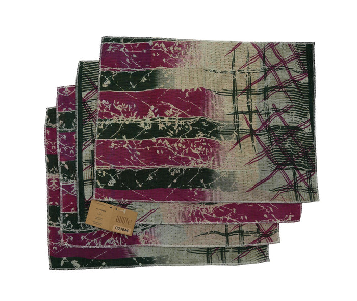 Set of 4 placemats 33x44 cm with abstract striped patchwork in burgundy, dark green and beige-grey, decorative seam edges and pattern print