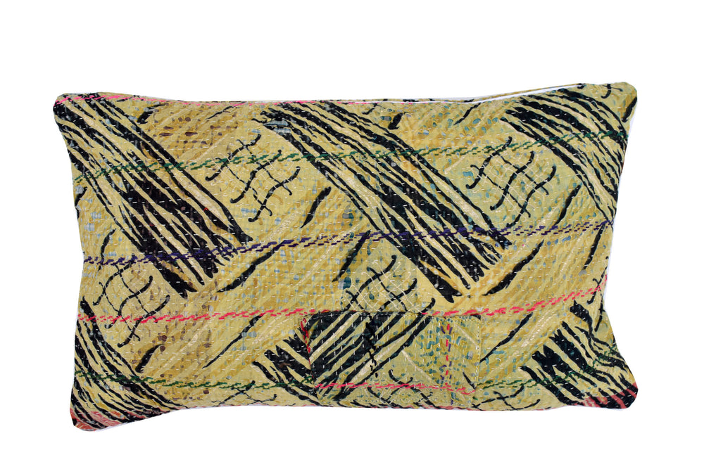 Sari pillowcase 30x50 in purple with diamond patterns in gold and red, unique Indian pillowcase in vintage boho/bohemian style, sari pillow in colorful oriental textiles